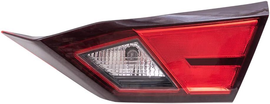 ペ*シ様 NISSAN BACK UP LAMP 26540-R0100 NISSAN BACK UP LAMP 26540